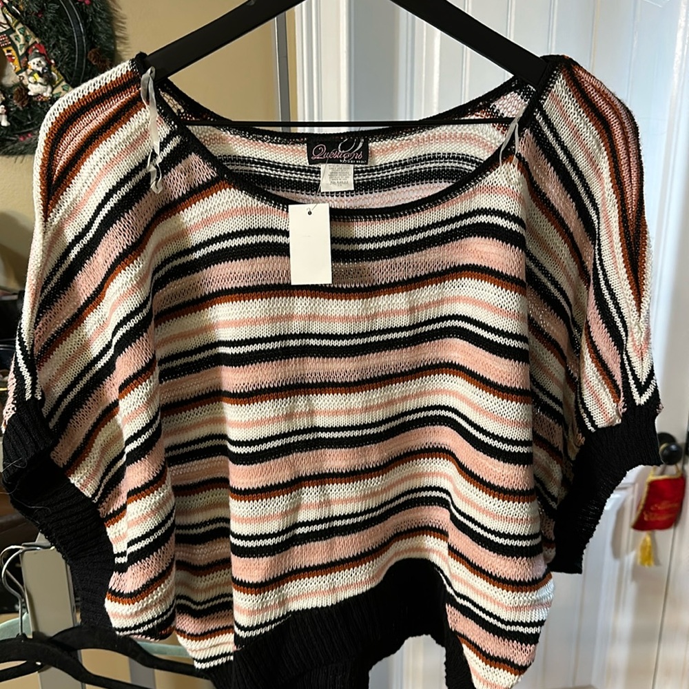 NWT Question ions women’s top